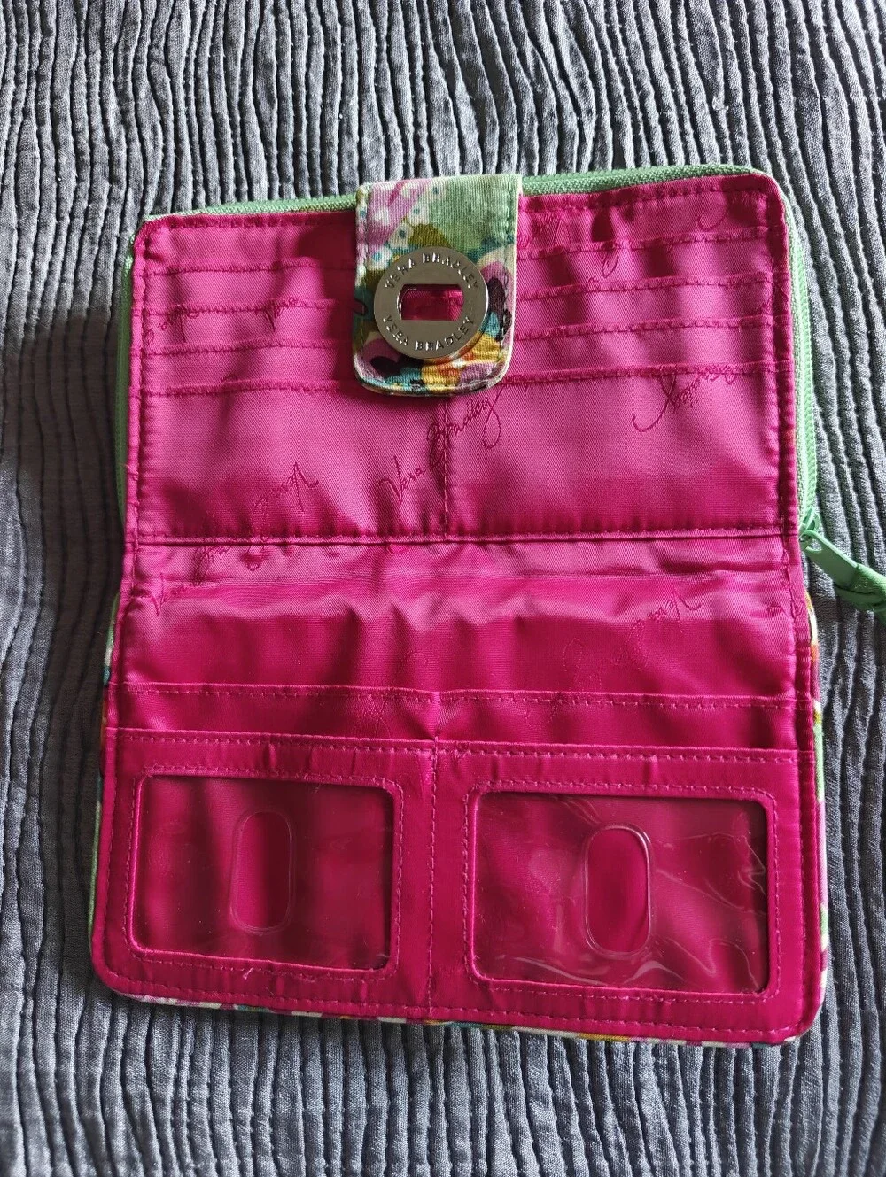 Vera Bradley Turnlock Wallet Tutti Frutti Green PINK Paisley EUC